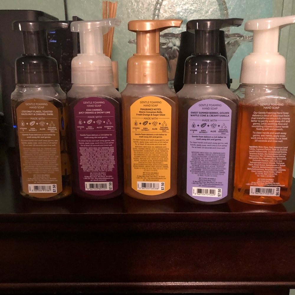 NWT Bath & Body Works 5 Pc Hand Soap - Picture 2 of 7